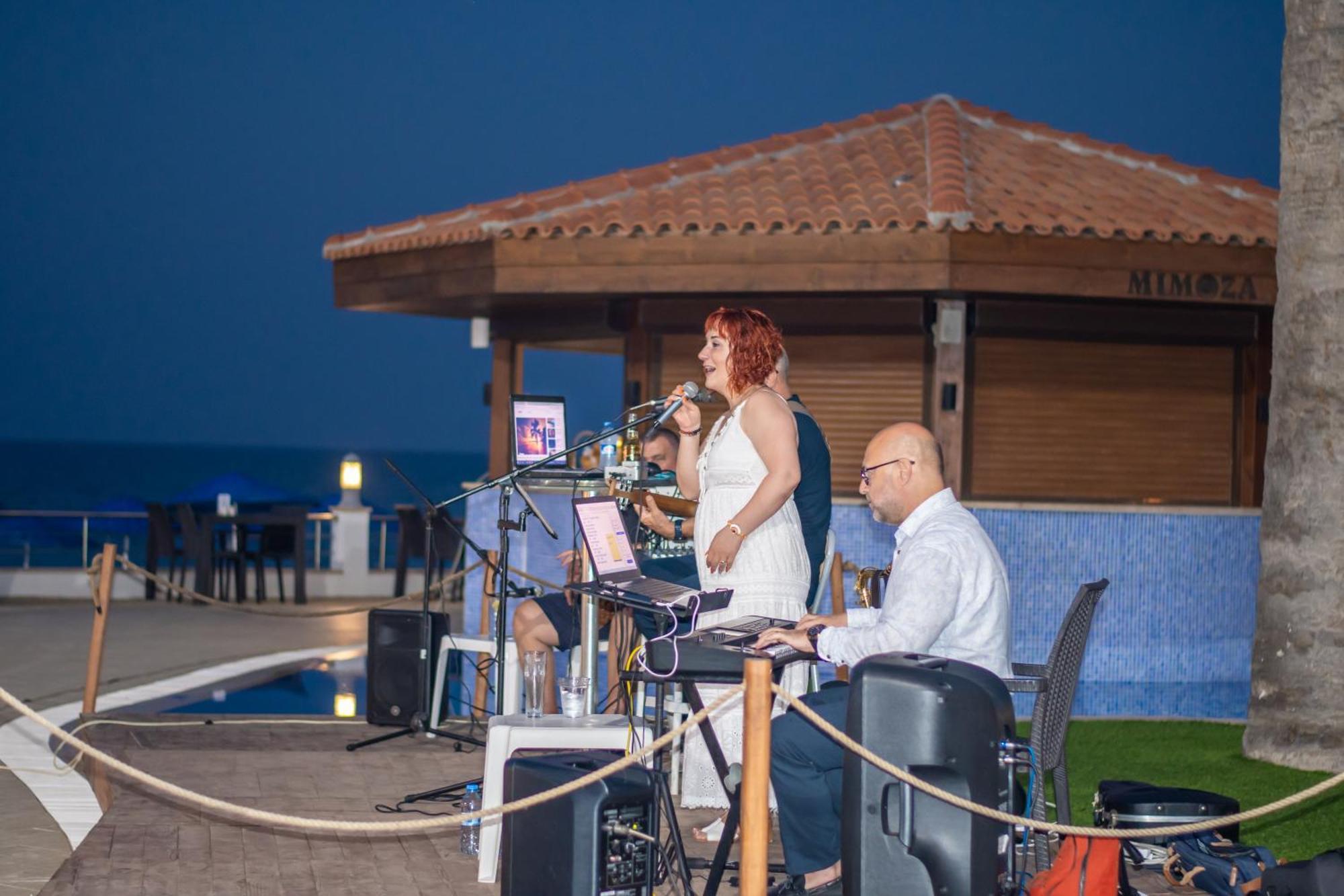 Mimoza Beach Hotel Agios Sergios Екстер'єр фото