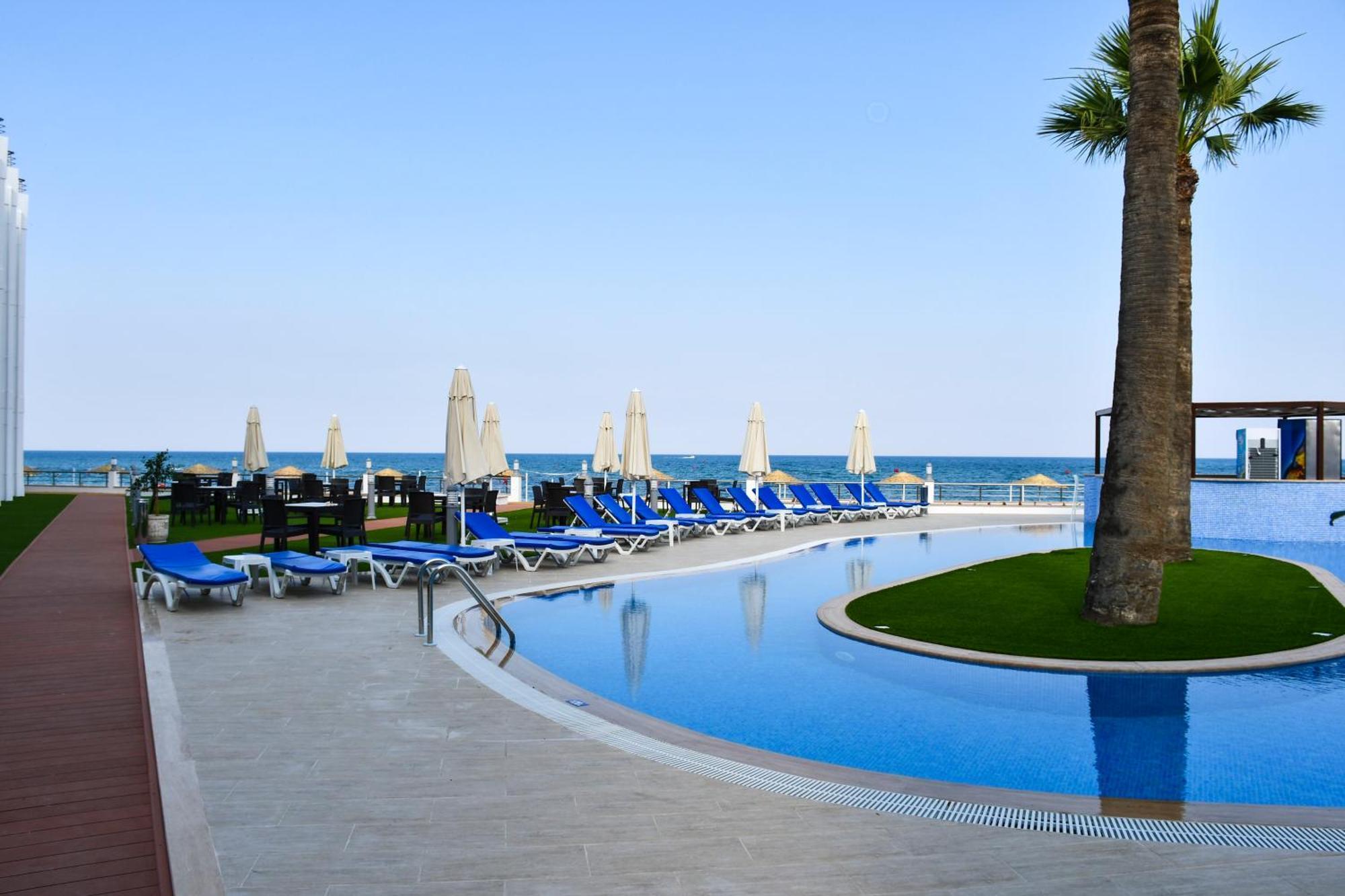 Mimoza Beach Hotel Agios Sergios Екстер'єр фото