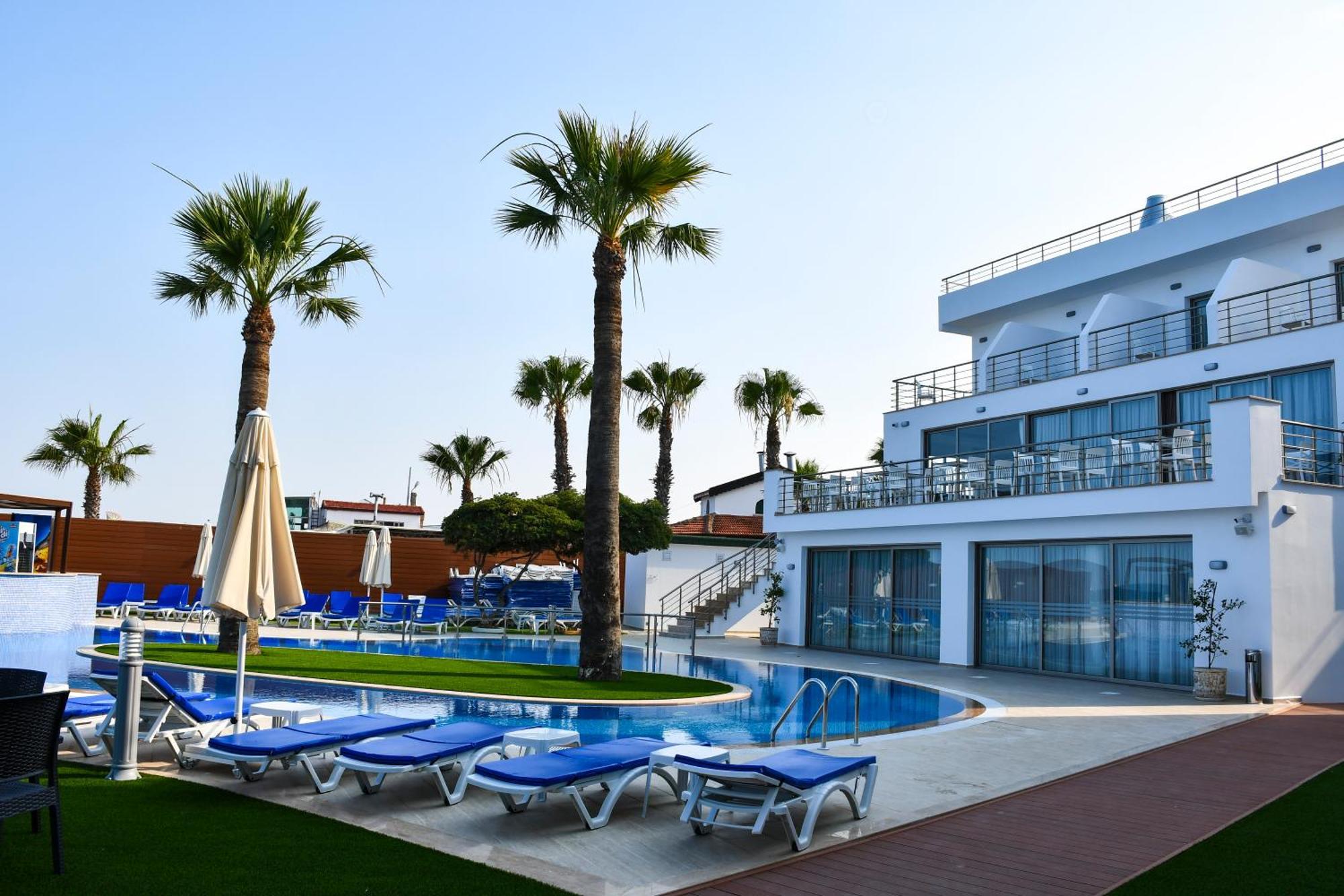 Mimoza Beach Hotel Agios Sergios Екстер'єр фото
